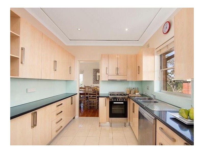 26 Hunter Avenue, St Ives NSW 2075