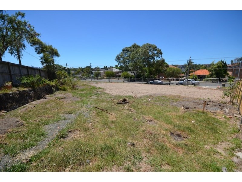 3 Gueudecourt Avenue, Earlwood NSW 2206