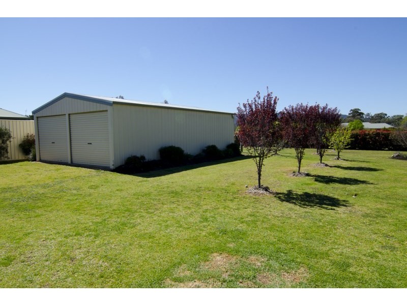 36 Leconfield Drive, Mudgee NSW 2850