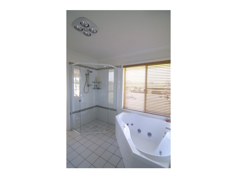 36 Leconfield Drive, Mudgee NSW 2850