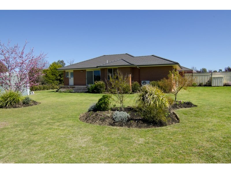 36 Leconfield Drive, Mudgee NSW 2850