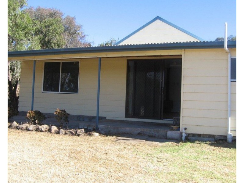 141 Winchester Crescent, Cooks Gap NSW 2850