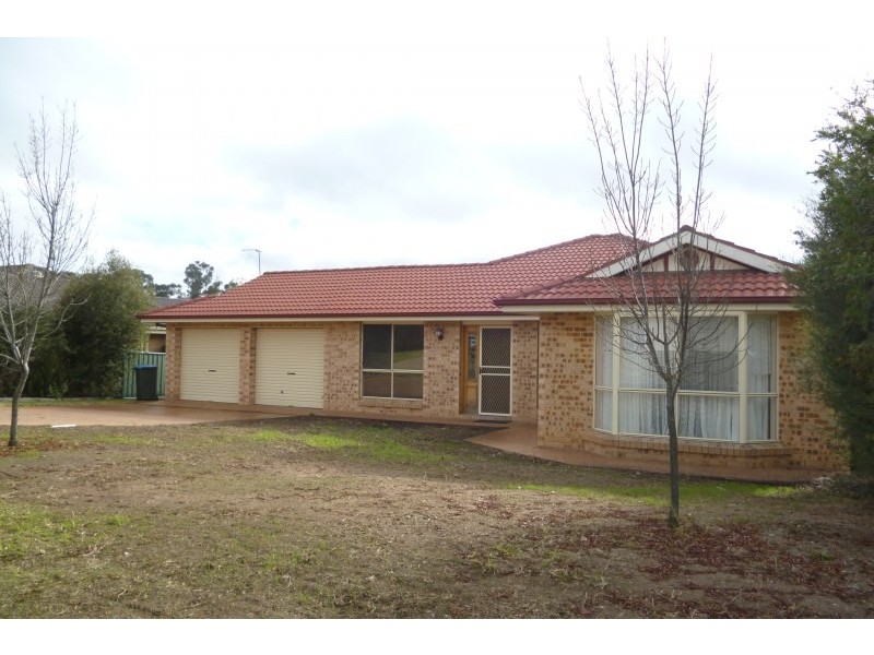 18 Woodside Close, Mudgee NSW 2850