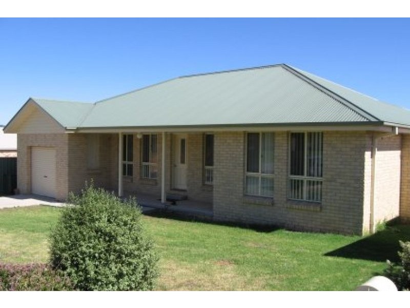 15 Flirtation Avenue, Mudgee NSW 2850