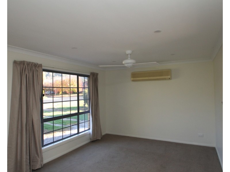 8 Lisbon Road, Mudgee NSW 2850