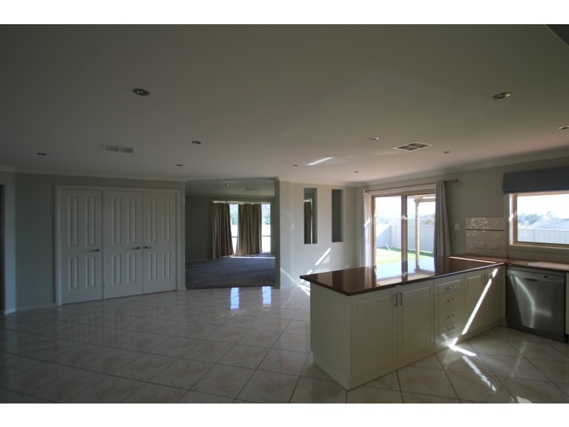 4 Glen Ayr, Mudgee NSW 2850