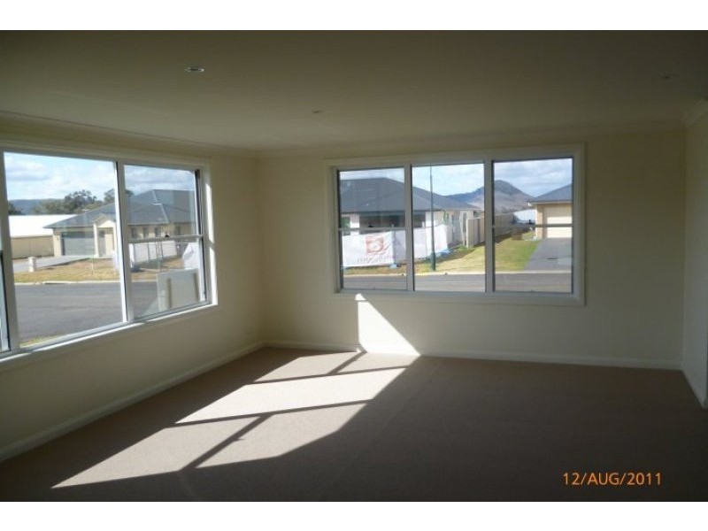8 Kellett Drive, Mudgee NSW 2850