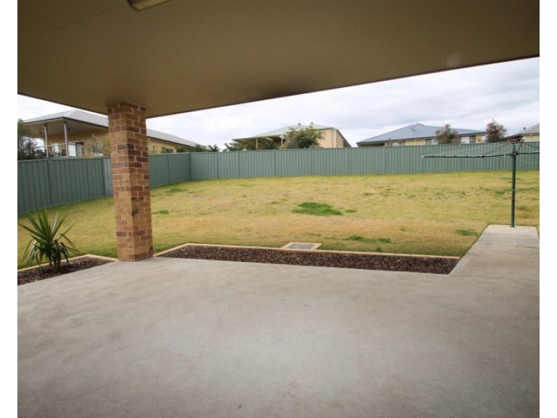 8 Palmer Avenue, Mudgee NSW 2850