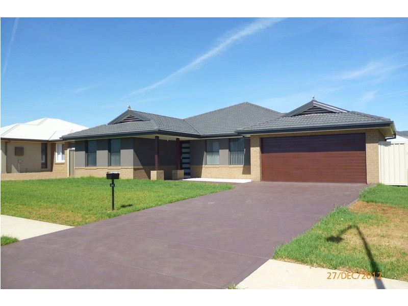 24 Broadhead Road, Mudgee NSW 2850