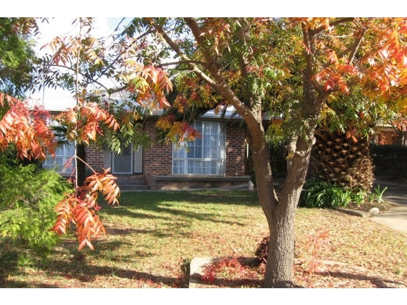 11 Burgundy Road, Mudgee NSW 2850