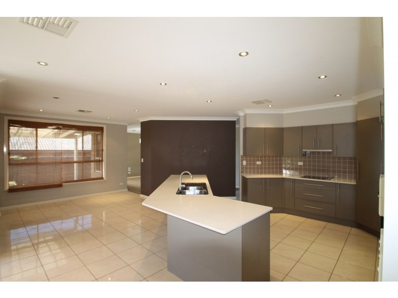 22 White Circle, Mudgee NSW 2850