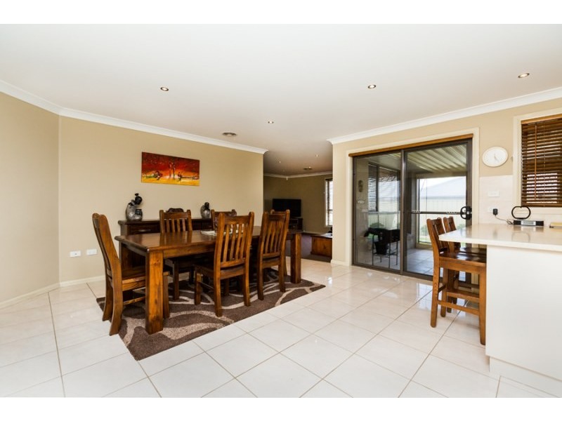 30 White Circle, Mudgee NSW 2850