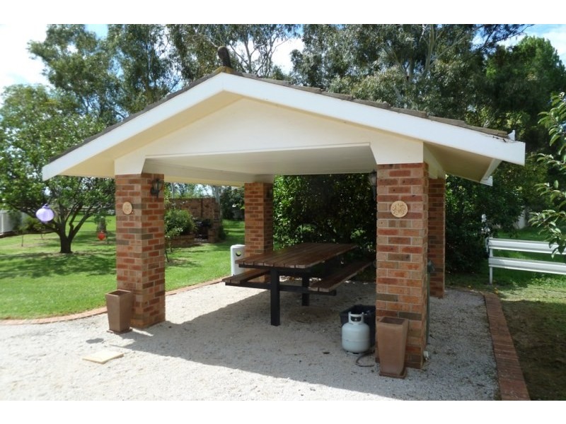 243 Castlereagh Highway, Burrundulla NSW 2850