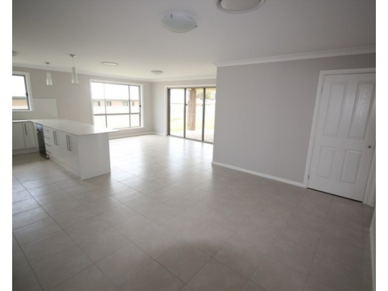 33 Kellett Drive, Mudgee NSW 2850
