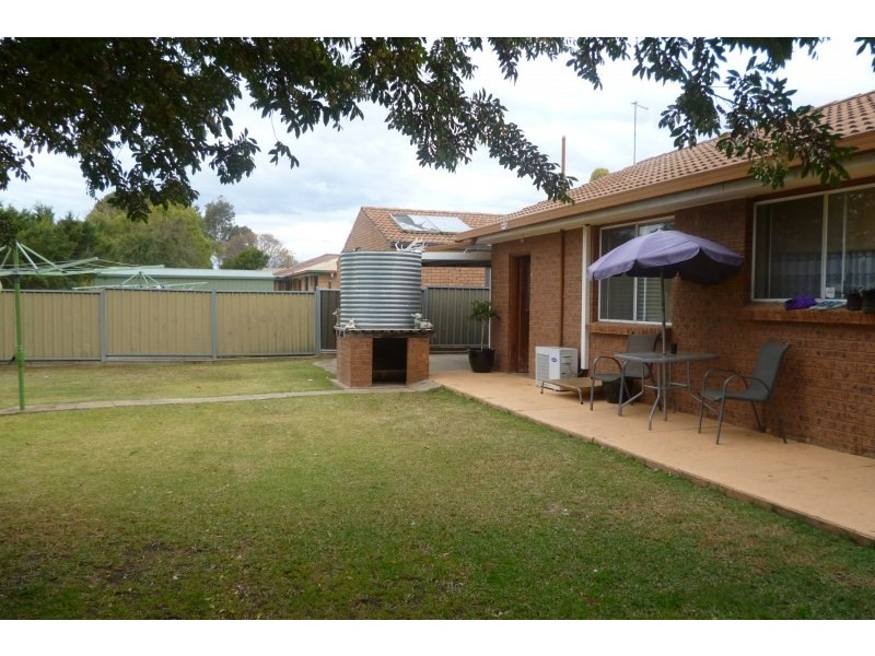 8 Lang Street, Mudgee NSW 2850