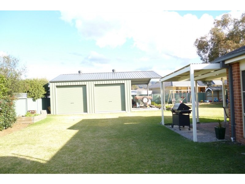 15 Woodside Close, Mudgee NSW 2850