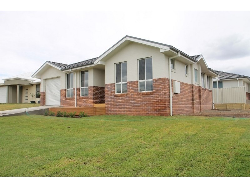 2 Hennessy Place, Mudgee NSW 2850