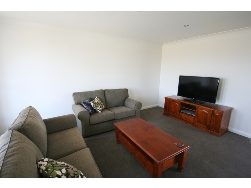 4 Broadhead Road, Mudgee NSW 2850