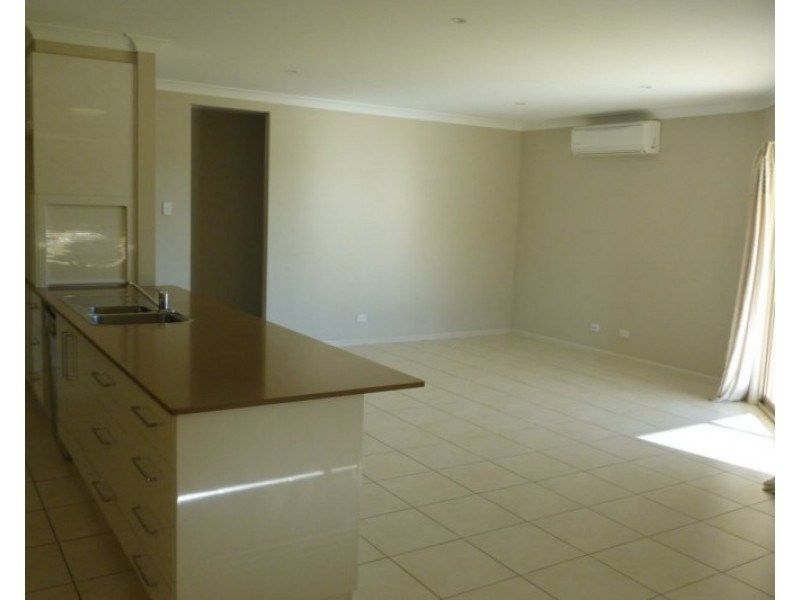 39 Hardy Crescent, Mudgee NSW 2850