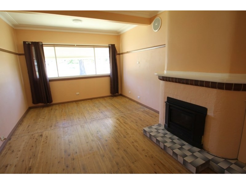 75 Lawson Street, Mudgee NSW 2850