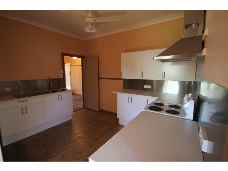 75 Lawson Street, Mudgee NSW 2850