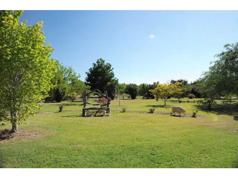 25 Leconfield Drive, Mudgee NSW 2850