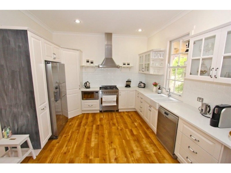 11 Moggs Lane, Mudgee NSW 2850