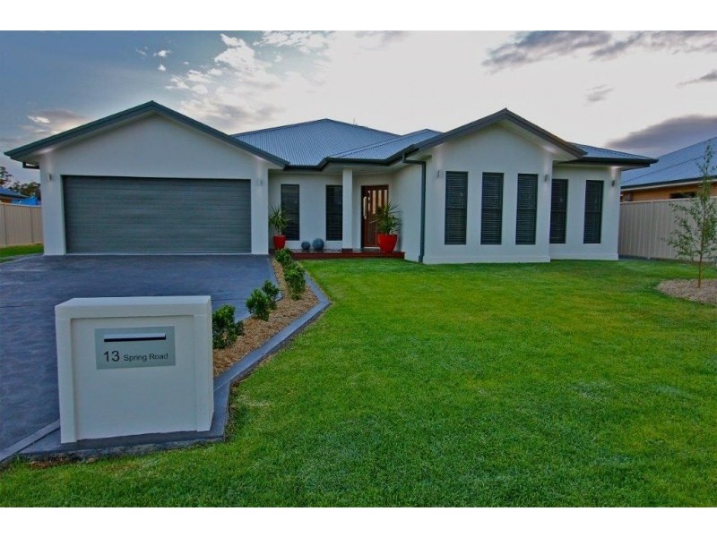 13 Spring Road, Mudgee NSW 2850