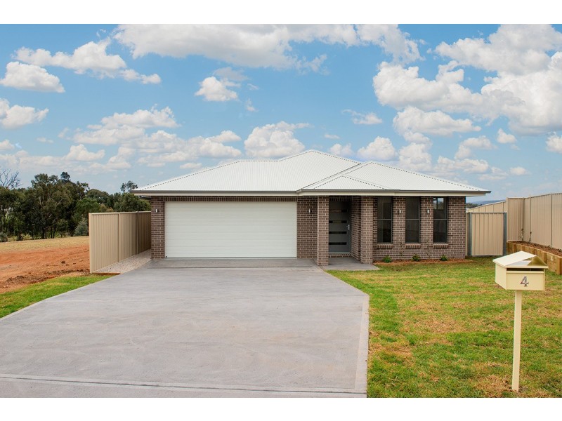 4 Alexander Dawson Court, Mudgee NSW 2850