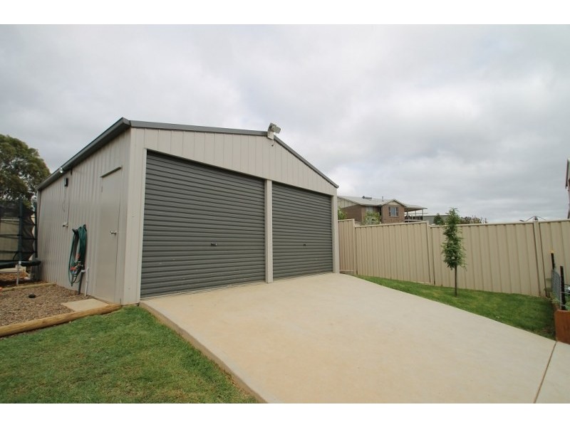 52 White Circle, Mudgee NSW 2850