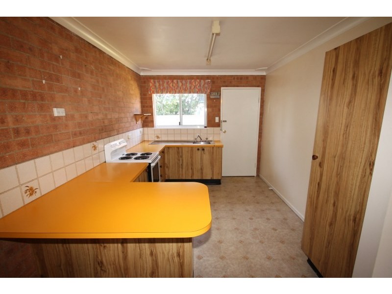 2/211 Mortimer Street, Mudgee NSW 2850