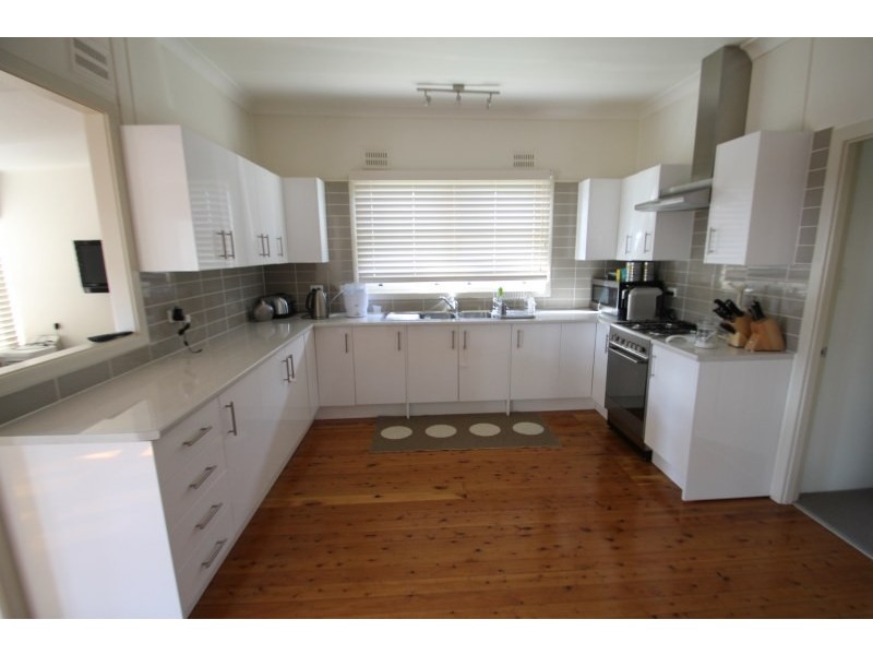 36 Lawson Street, Mudgee NSW 2850