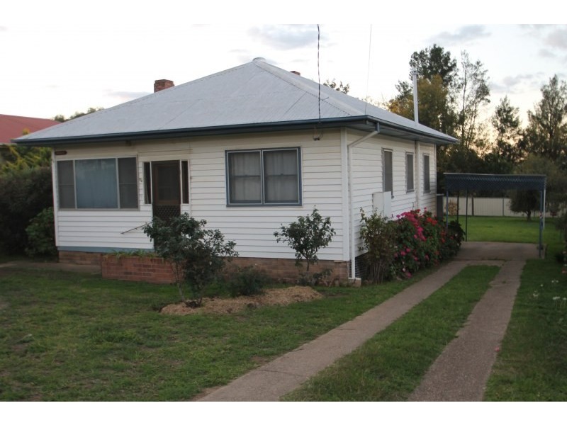 82 Inglis Street, Mudgee NSW 2850