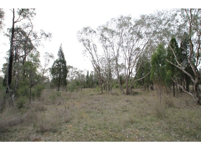 240 Cypress Drive, Mudgee NSW 2850