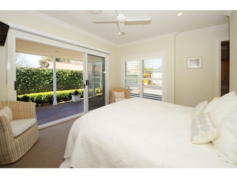 11 Mealey Street, Mudgee NSW 2850