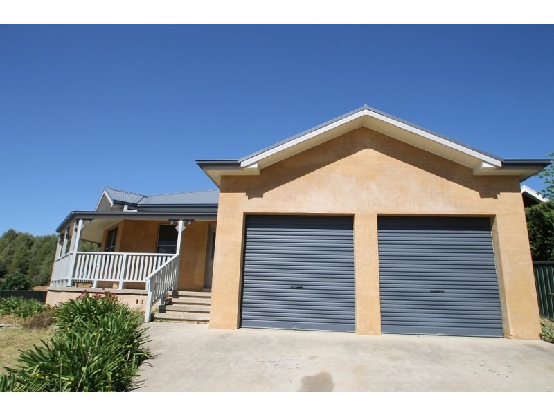 20 Rheinberger Avenue, Mudgee NSW 2850