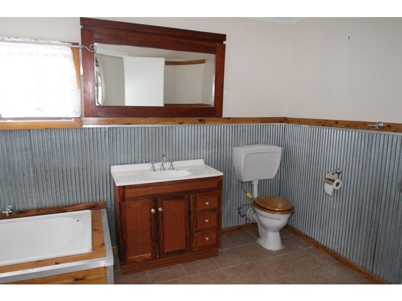 211 Gladstone Street, Mudgee NSW 2850