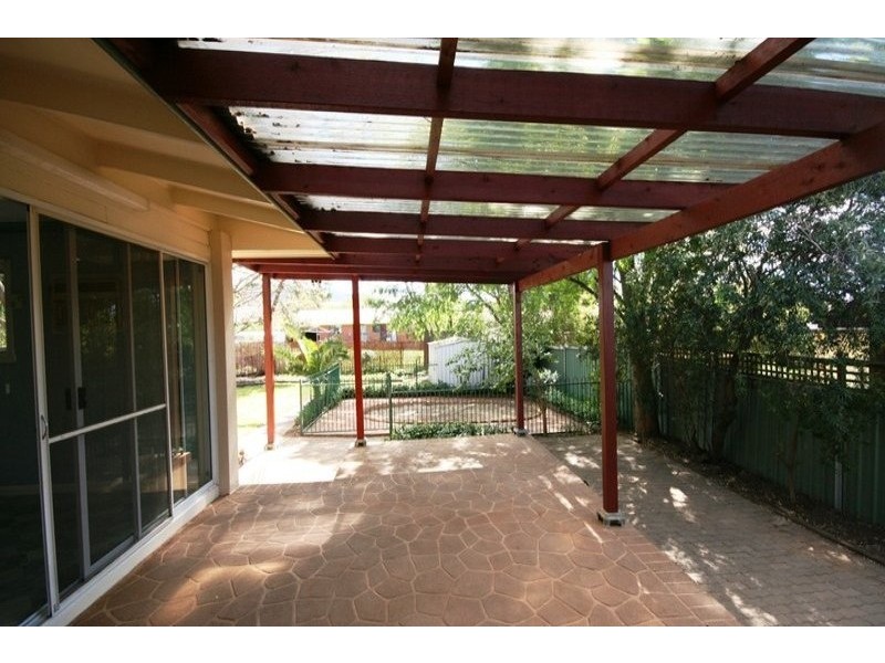 8 Catleen Crescent, Mudgee NSW 2850