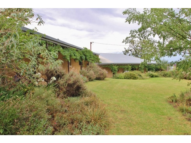 66 Henry Bayly Drive, Mudgee NSW 2850