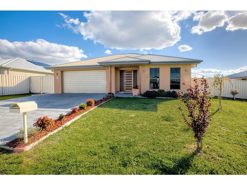 14 Kellett Drive, Mudgee NSW 2850