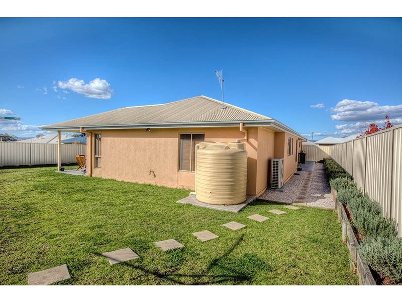 14 Kellett Drive, Mudgee NSW 2850