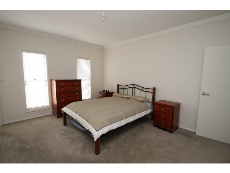 2 White Circle, Mudgee NSW 2850