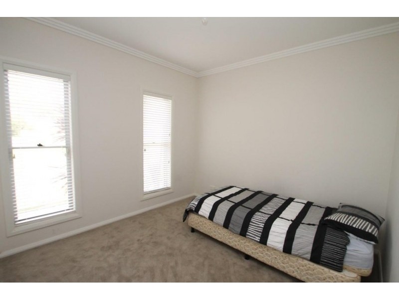 2 White Circle, Mudgee NSW 2850