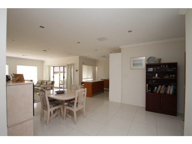 2 White Circle, Mudgee NSW 2850
