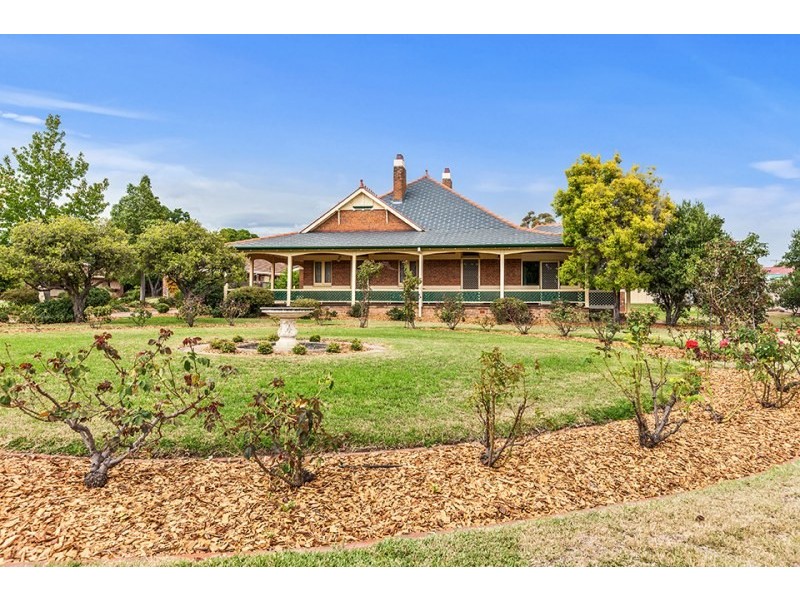 24 Lawson Street, Mudgee NSW 2850