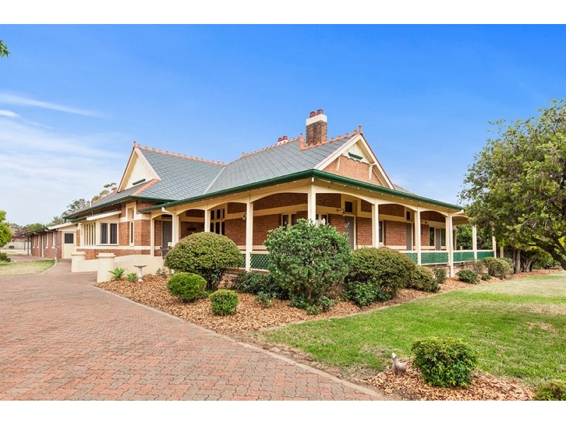 24 Lawson Street, Mudgee NSW 2850