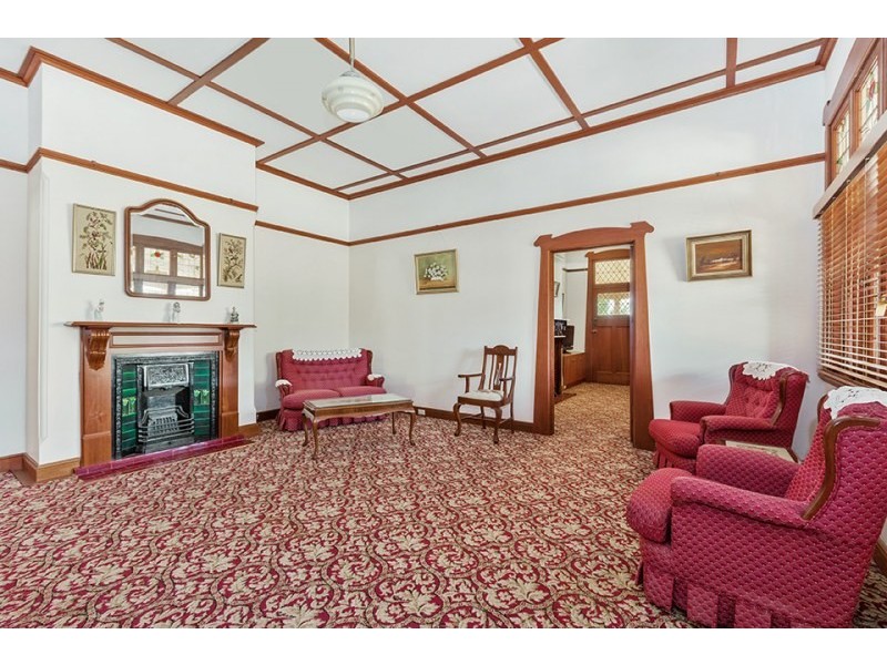 24 Lawson Street, Mudgee NSW 2850