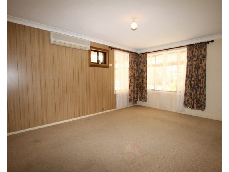 52 Mulgoa Way, Mudgee NSW 2850