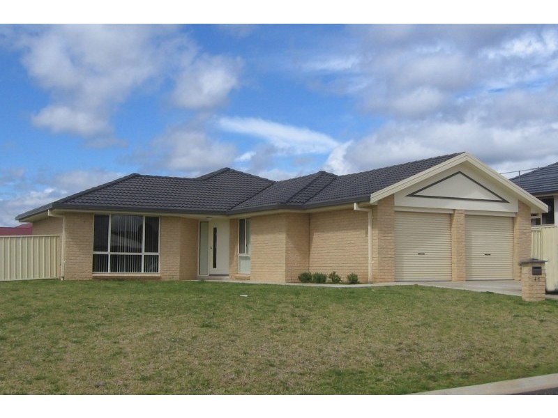 30 Hardy Crescent, Mudgee NSW 2850