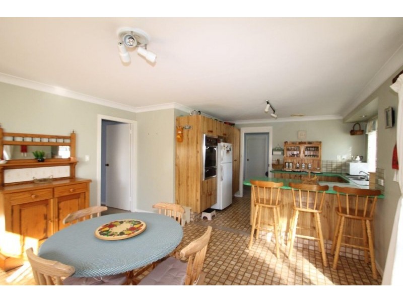 18 Redbank Road, Mudgee NSW 2850